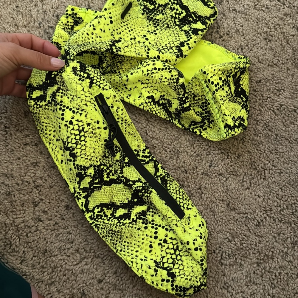 Triangl Twinnie-Yellow Python Bikini - image 4